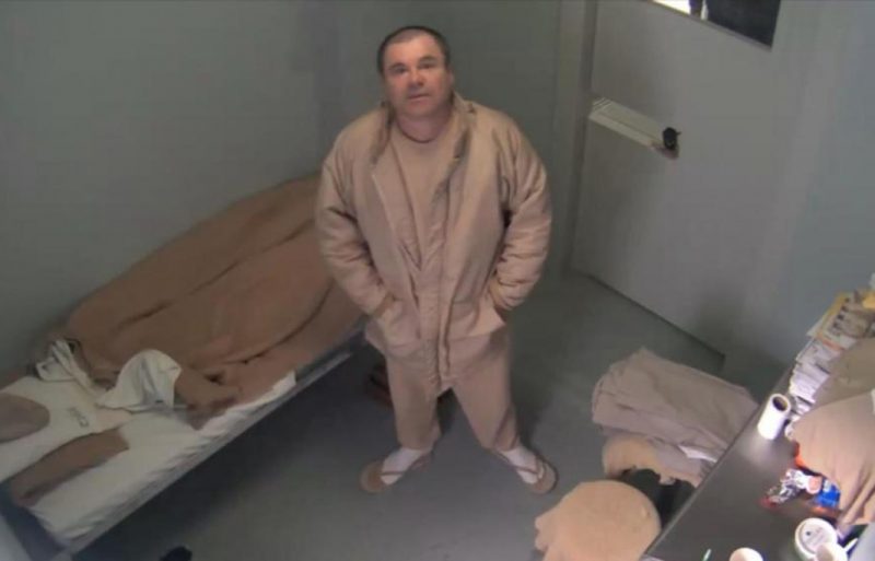 Resultado de imagen para El Chapo GuzmÃ¡n pide tapones para oÃ­dos y mÃ¡s tiempo fuera de la celda